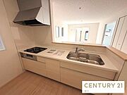 リビングが見渡せるカウンターキッチン