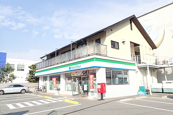 画像27:ファミリーマート 堺鳳北町店まで507m
