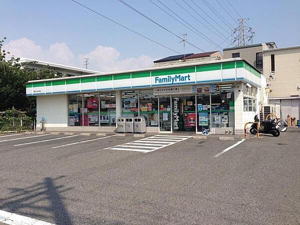画像24:ファミリーマート堺緑ケ丘中町店まで615m