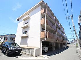 セラヴィ津久野  ｜ 大阪府堺市西区津久野町２丁（賃貸マンション3LDK・4階・54.60㎡） その1