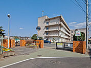 船橋市立七林小学校まで560m
