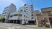 《外観》　■ここから一つ一つ思い出を紡いでいく。マイホームはいつも家族の歴史とともにあります。