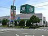 周辺：ＦＵＪＩ橋戸店まで562m、通路が広くて買い物がしやすいです　駐車場あり (185台)