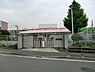 周辺：上郷保育園まで970m、受入月齢1歳から　平日8：30～16：30　土7：30～16：30
