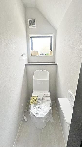 トイレを拡大表示