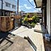 その他：建物南側に陽当たり良好なお庭があります。