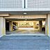 駐車場：コチラは敷地内の駐車場になります。