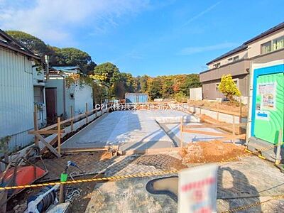 外観：基礎工事中です