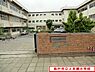 周辺：松戸市立上本郷小学校まで676m、松戸市立上本郷小学校