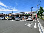 セブンイレブン松戸西馬橋2丁目店まで457m、徒歩約6分急なお買い物にも対応できますね