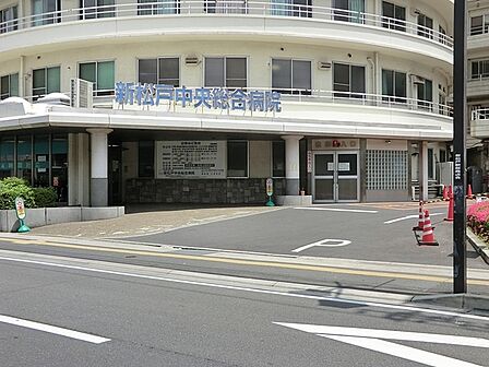 医療法人財団明理会新松戸中央総合病院まで749m