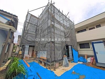 外観:建築中 外観:建築中