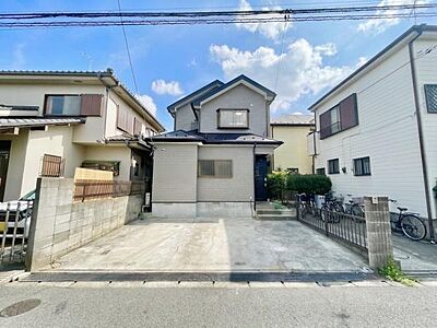 外観：＜外観＞小金城趾駅から徒歩11分