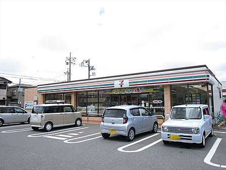 セブンイレブン柏松葉町店まで1016m