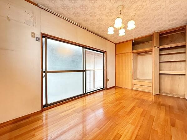 寝室を拡大表示