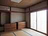 和室：落ち着いた1階和室。