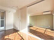 洋室5.6帖