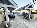 屋根付きのスペ...