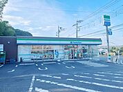 ファミリーマート藤沢石川店まで610m