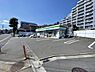 周辺：ファミリーマート本藤沢六丁目店まで582m