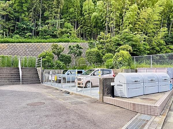 駐車場を拡大表示