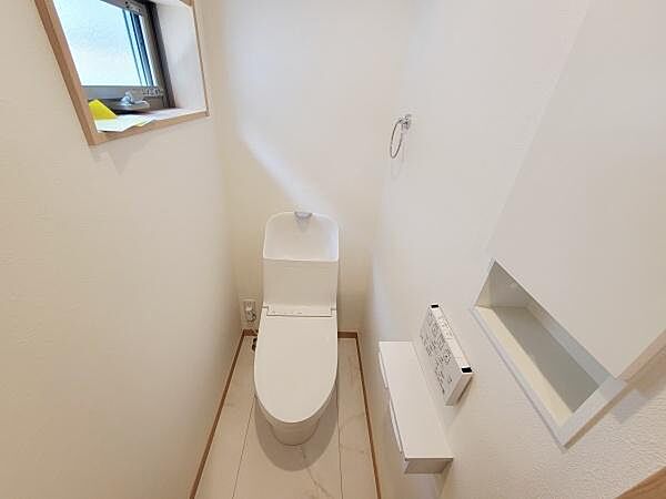 トイレを拡大表示