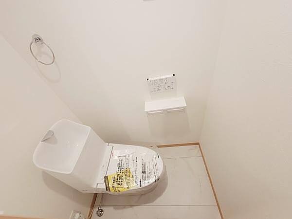 トイレを拡大表示