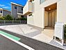 駐車場：掲載の外観写真は、現地写真にCG処理（青空加工）を施したもので、実際とは多少異なります。