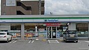 ファミリーマート長浜柳町店まで405m