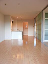 メゾン・ラポール 1階1LDKのリビング/ダイニング