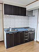 ※お部屋により内装の色合い等異なります。