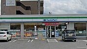 ファミリーマート長浜柳町店まで535m