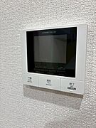 ※お部屋により内装の色合いが異なります。