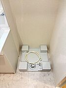 ※お部屋により内装の色合いが異なります。