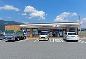 セブンイレブン伊吹春照店まで2807m