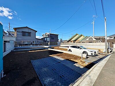 外観：2階全居室6帖以上でゆとりある設計。(令和7年1月 撮影)