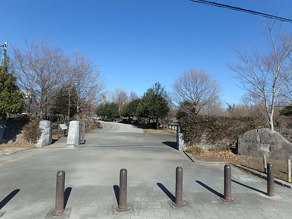 周辺を拡大表示