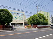 谷田小学校まで約900m