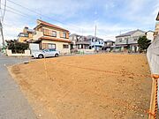 閑静な住宅街につき住環境良好です。