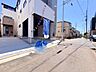 外観：左奥が当物件。訪ねてくる友人知人を楽しませてくれる外観です。