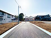 通風・採光にも優れ、心地よい光と風があふれています。(令和8年3月 撮影)