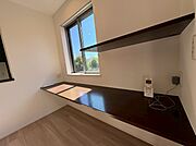 多用途に使える便利なカウンター付きです。