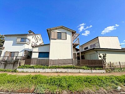 外観:南与野駅まで徒歩4分の立地です。利便ある生活圏は暮らしに豊かさをもたらします。 外観:南与野駅まで徒歩4分の立地です。利便ある生活圏は暮らしに豊かさをもたらします。