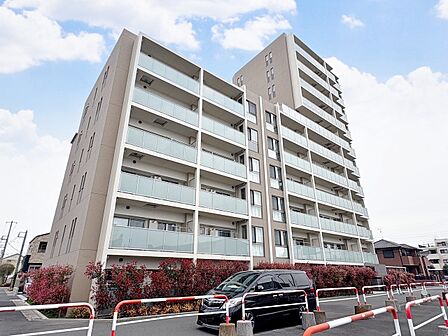 駐車場の空き状況はご確認ください。