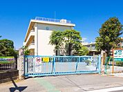 原市小学校まで約1200m