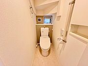使い勝手を考えトイレを2ヶ所に設けました。