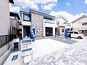 外構を美しく飾るのも戸建住宅ならではの愉しみ。