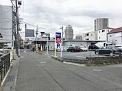ビッグ・エー さいたま上落合店まで約750m