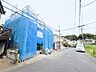 外観：間口が広く駐車場がゆったりと取れる設計を採用しました。(令和8年10月撮影)