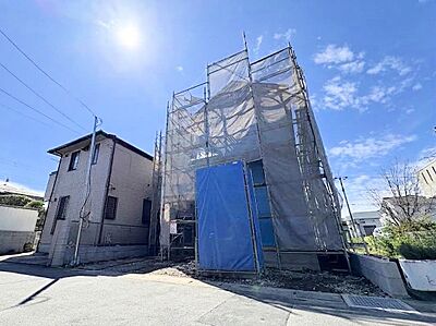 外観:戸塚安行駅まで徒歩14分の立地。(令和8年9月撮影) 外観:戸塚安行駅まで徒歩14分の立地。(令和8年9月撮影)